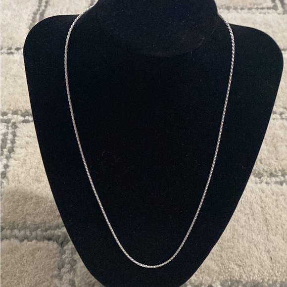 Real 925 Sterling Silver Diamond Cut Rope Chain Made in Italy 1.5mm 24 inch - Picture 1 of 2